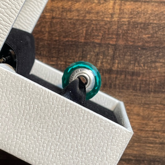 Pandora Teal Fascinating Faceted Murano Glass Bead Charm - Picture 5 of 6